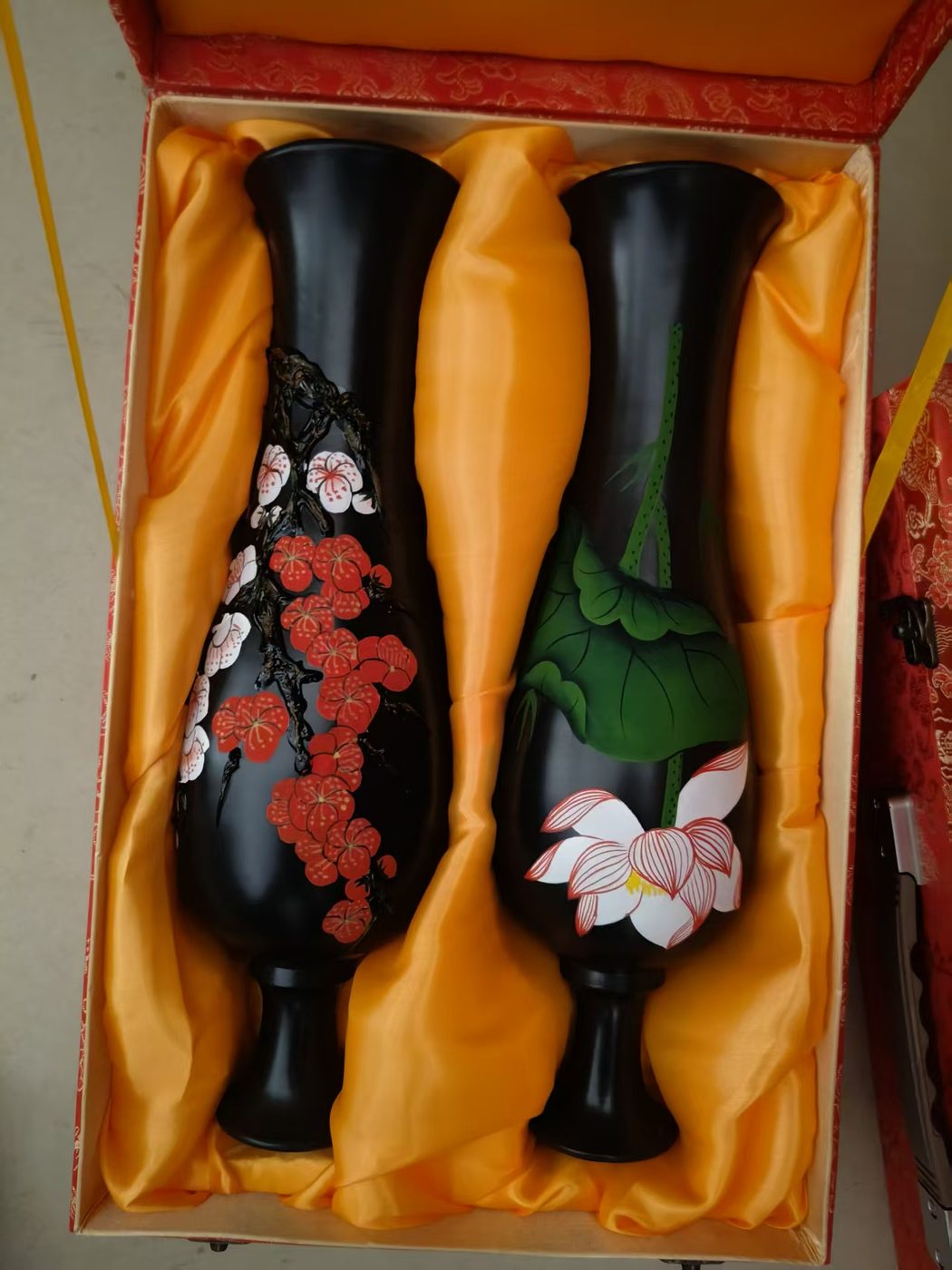 Hand-Carved Black Pottery Vases & Sets 21