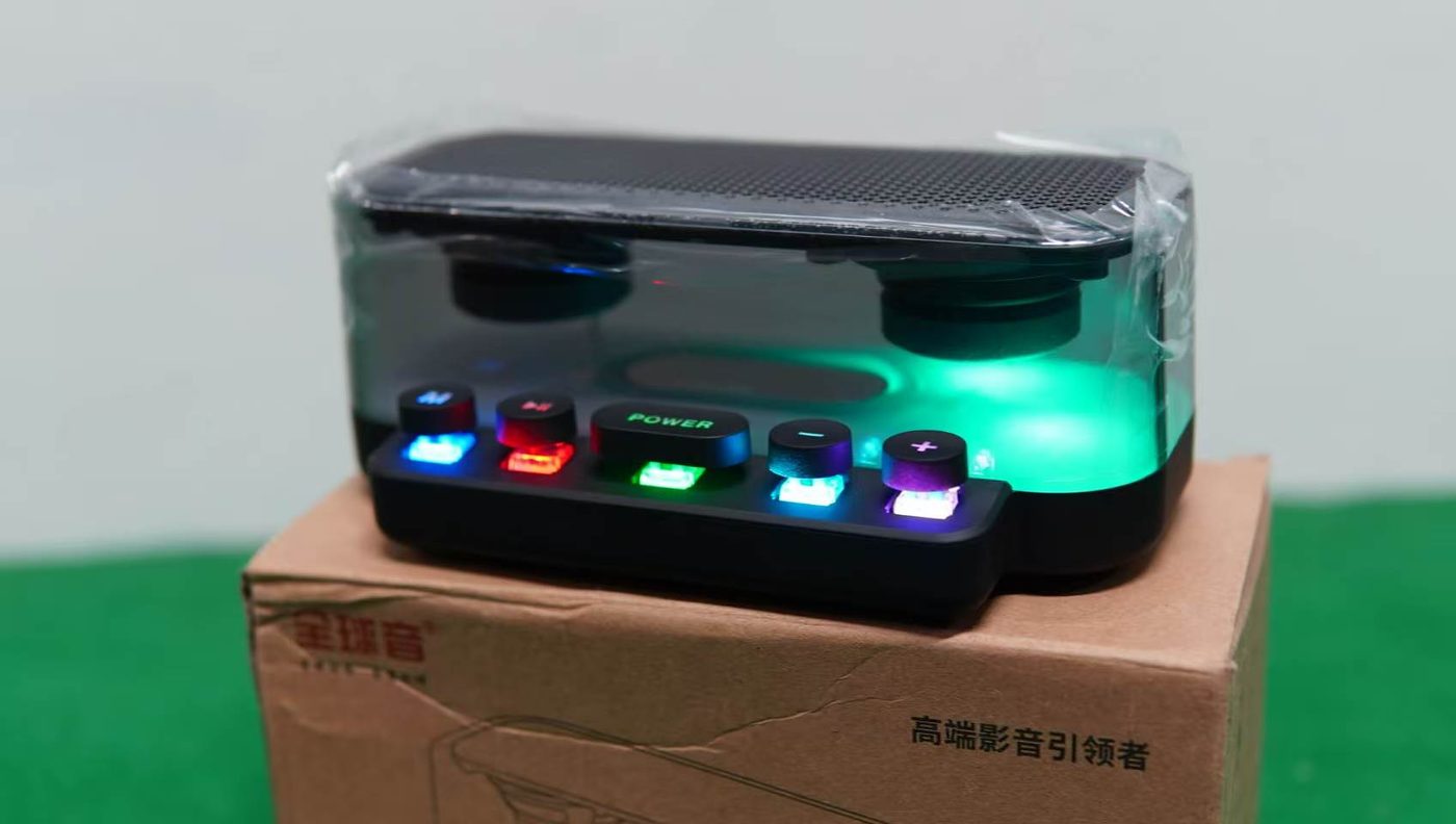 Portable Waterproof Bluetooth Speaker 4